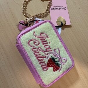 Juicy strawberry wallet